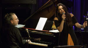 Marios Strofalis Quartet & Ειρήνη Τουμπάκη: Έρωτας ταξιδευτής