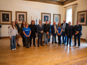 Ο Δήμος Αθηναίων υποστηρίζει το Make-A-Wish Ελλάδος για την εκπλήρωση της ευχής του 14χρονου Ορέστη